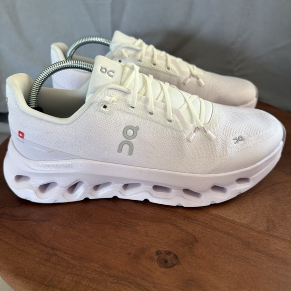 On Cloud CLOUDTILT Women's Running Shoe Ivory/Orchid Size 11 Comfort Cushion - Picture 1 of 16